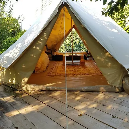 럭셔리텐트 Skadar Zeta Glamping 포드고리차